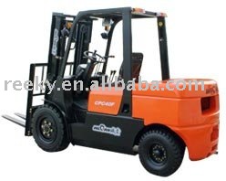 4 tons diesel forklift truck