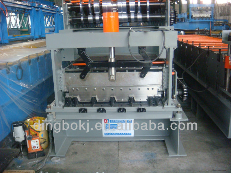 5.5KW glazed roofing tile roll forming machine with automatic stacker