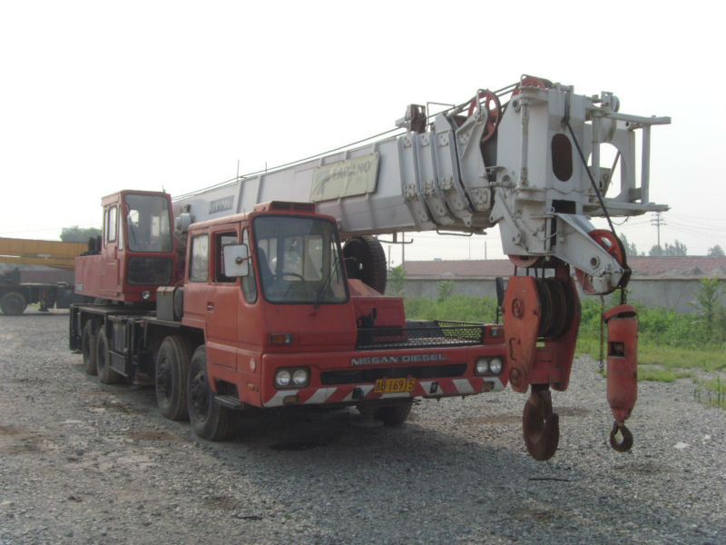 50 ton Tadano crane