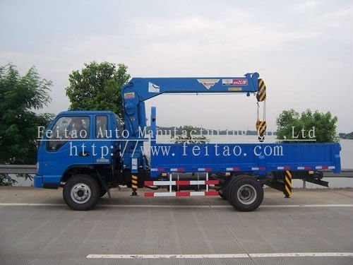 5ton truck mounted telescopic-boom crane