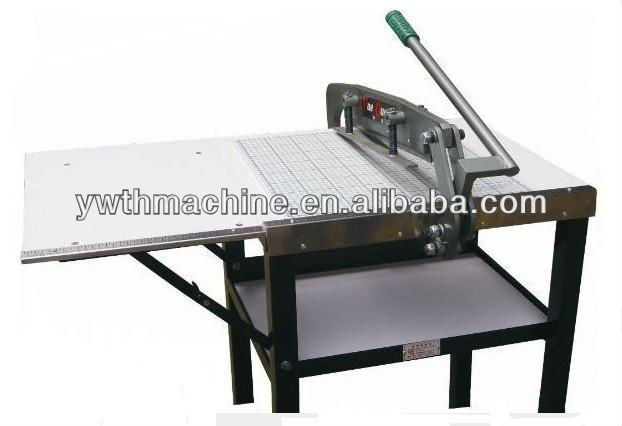 600mm Hand Operated Fabric Leather Cutter