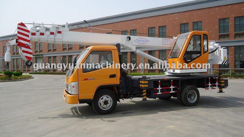 7 Ton Small Hydraulic Truck mounted Crane
