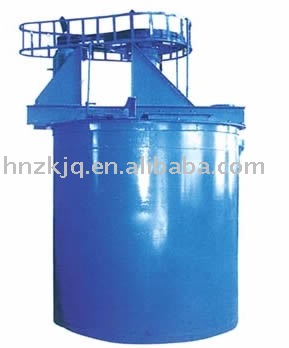 Agitating ore materials tank