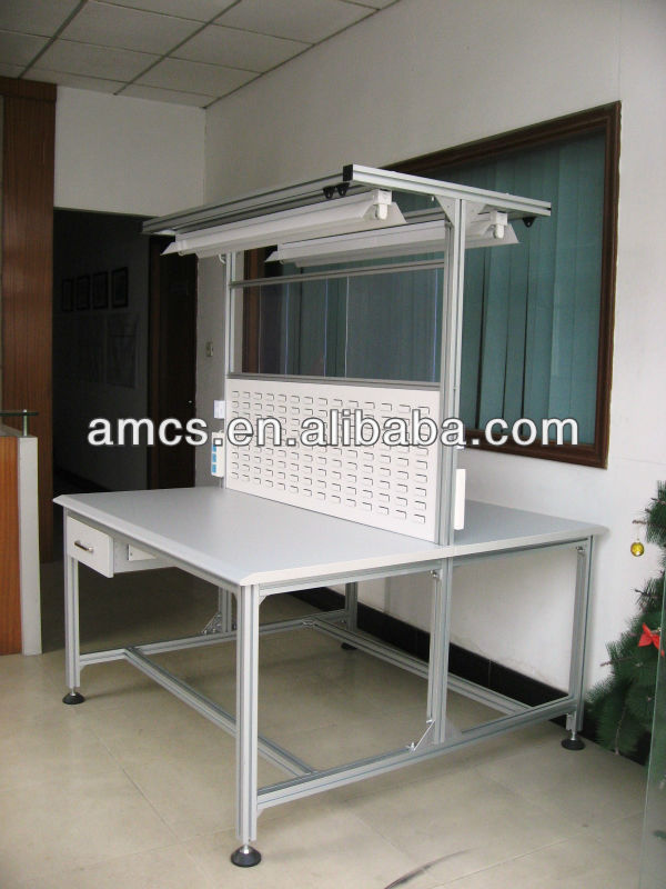 Antistatic workbench