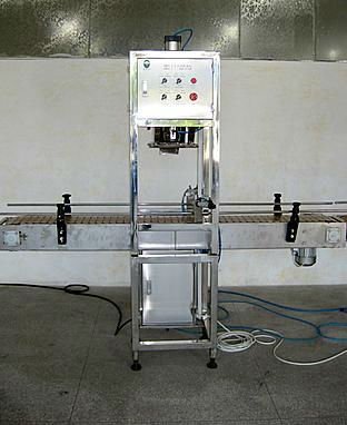 Automatic cap(lid) pulling machine