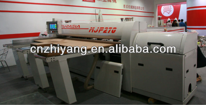 Automatic electrical panel saw