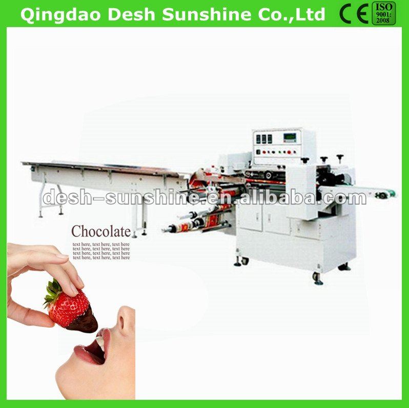 Automatic packaging machine for food