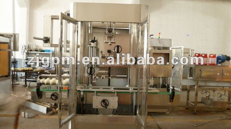 Automatic shrink sleeve labeling machine of packaging machine