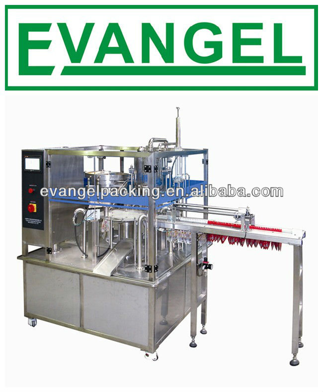 Automatic spout pouch liquid filling machine