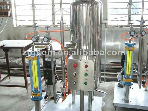 Automatic stainless steel carbonated beverage mixer