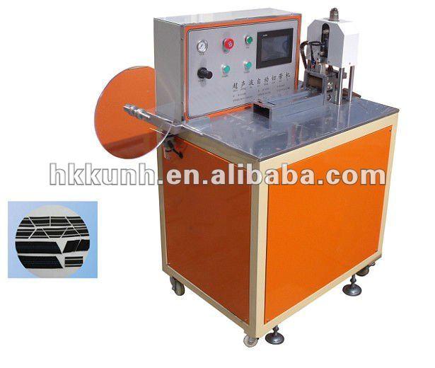 Automatic ultrasonic ribbon cutting machine