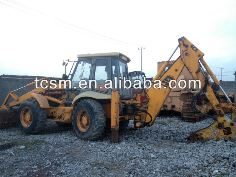 Backhole wheel loader JCB4CX on sale