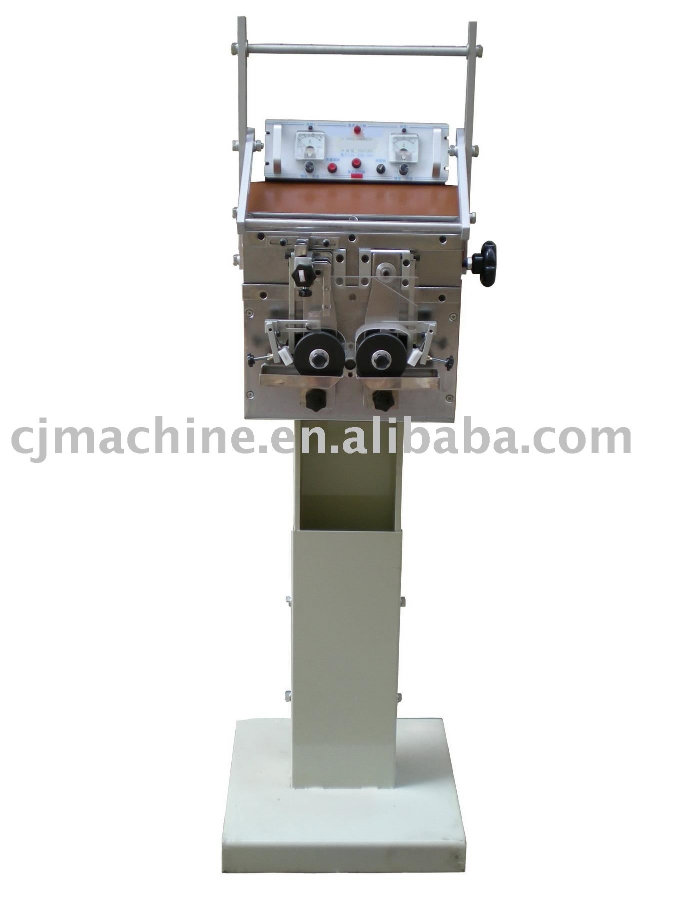 Belt edge coating machine