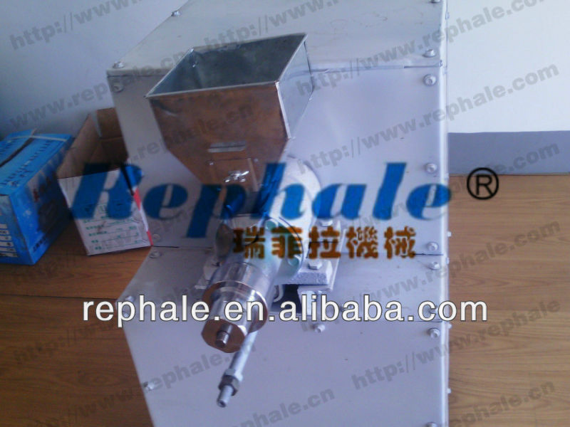 Best Seller Fish Pellet Machine Low price on promotion