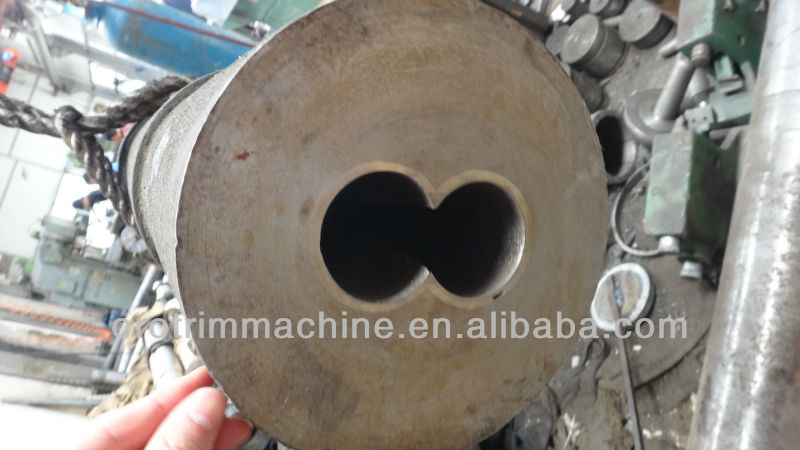 bimetallic screw and bimetallic barrel