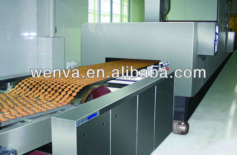 biscuit out-oven machine and peeling device