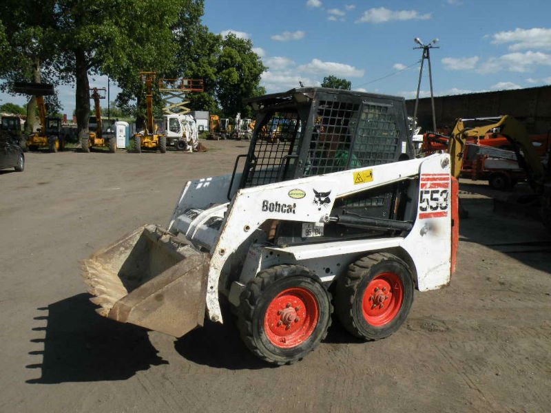 BOBCAT 553 Skid Steer Loader