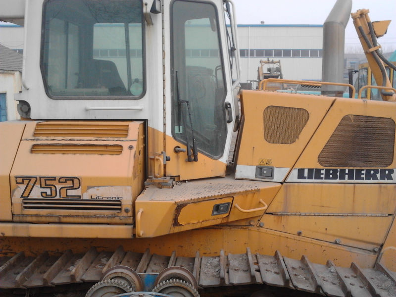 Bulldozer Liebherr PR 752 (2002)