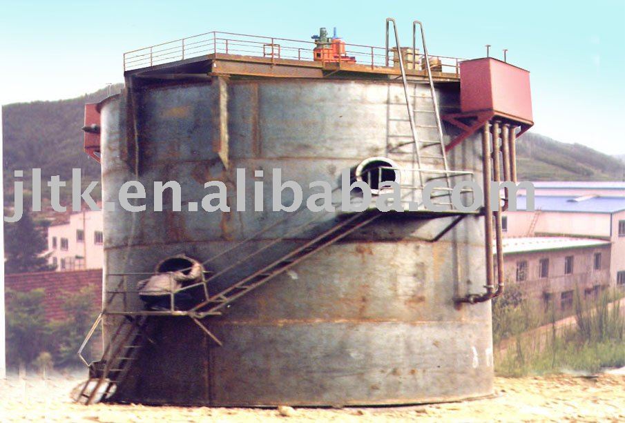 Central drive countercurrent washing thickener