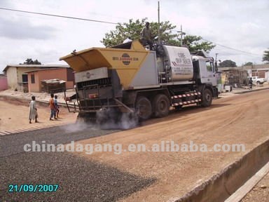 CHIP SEALER for road surface treatment