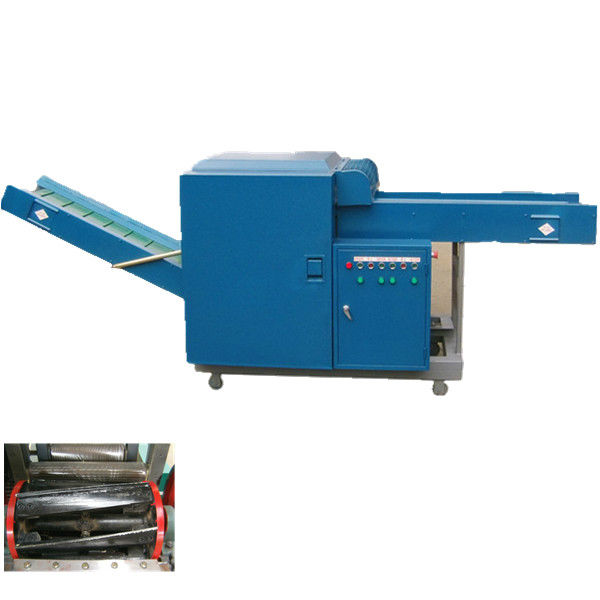 Cloth cutting machine