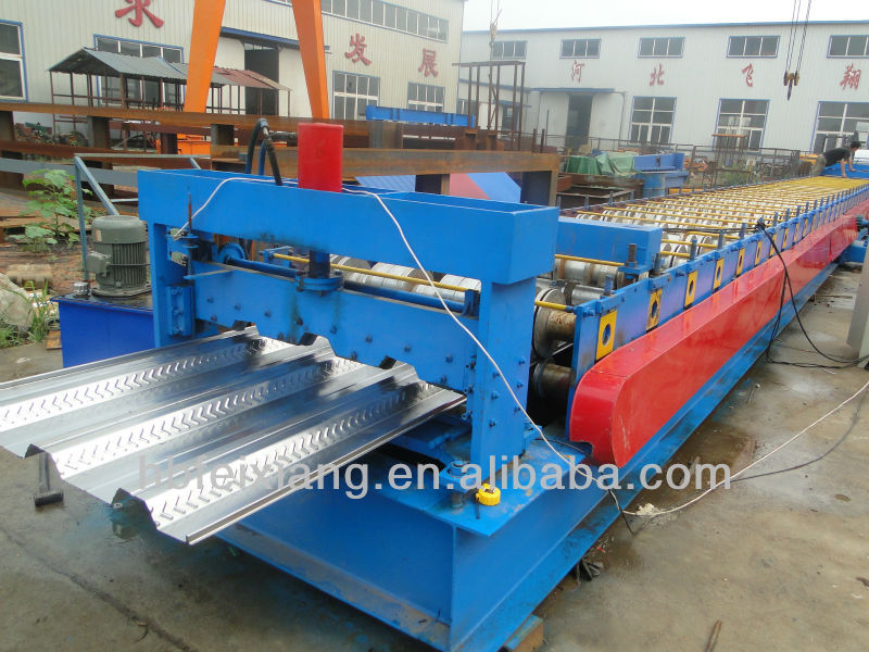 cold roof tile decking rolling machine