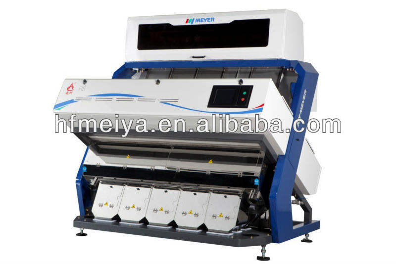 Color sorting machine for rice