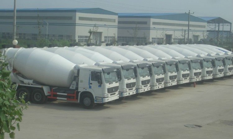 Concrete Transporting Truck