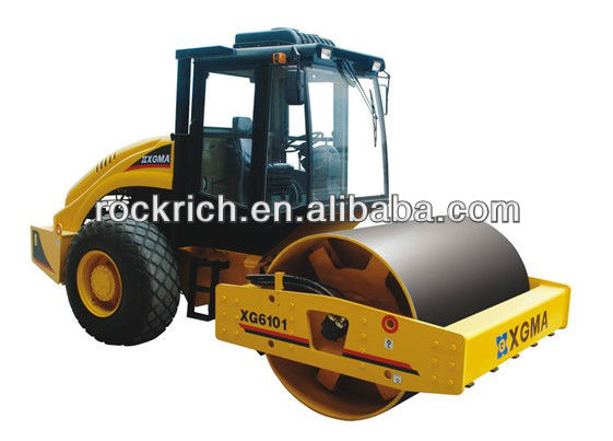 construction equipment machinery--- XG 6102 Road Roller