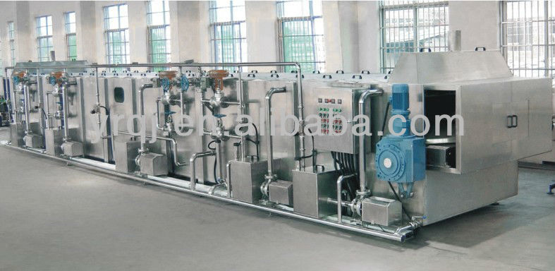 continuous low temperature spray sterilizing cooler and bottle warmer bottle manufacturing and filling bottl