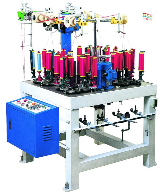 Cord braiding machine