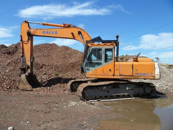 crawler excavator