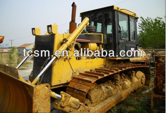 D6G Selling used Japanese crawler track bulldozers