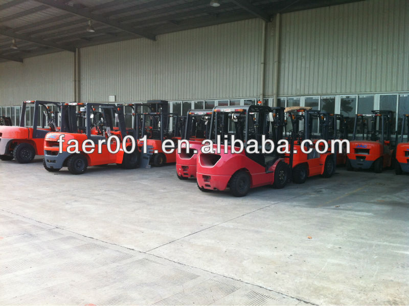 Dalian FD420 forklift and the machine is very good