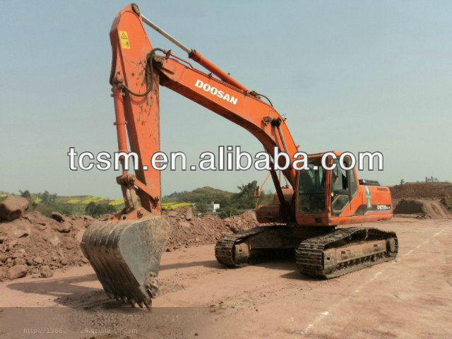 DH258LC-7 Doosan selling Komatsu used excavatorJapanese machines to europe and african