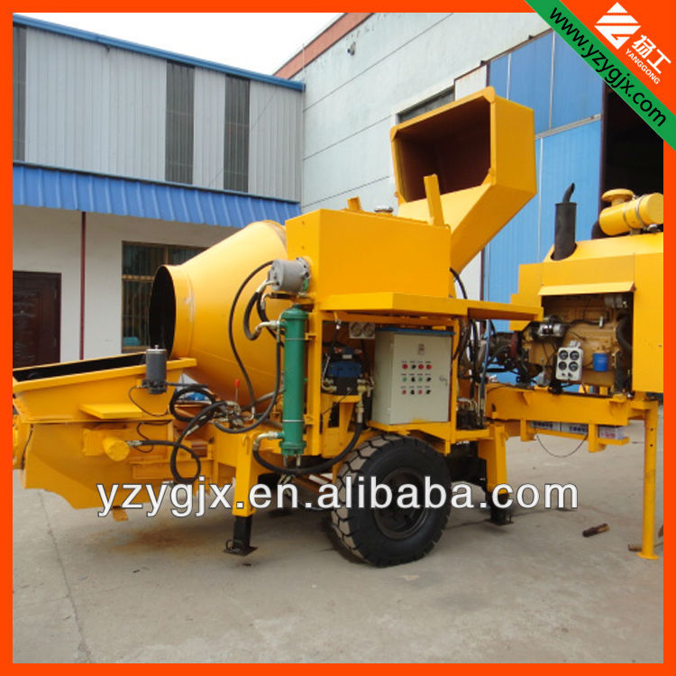 Diesel concrete pump with mixer