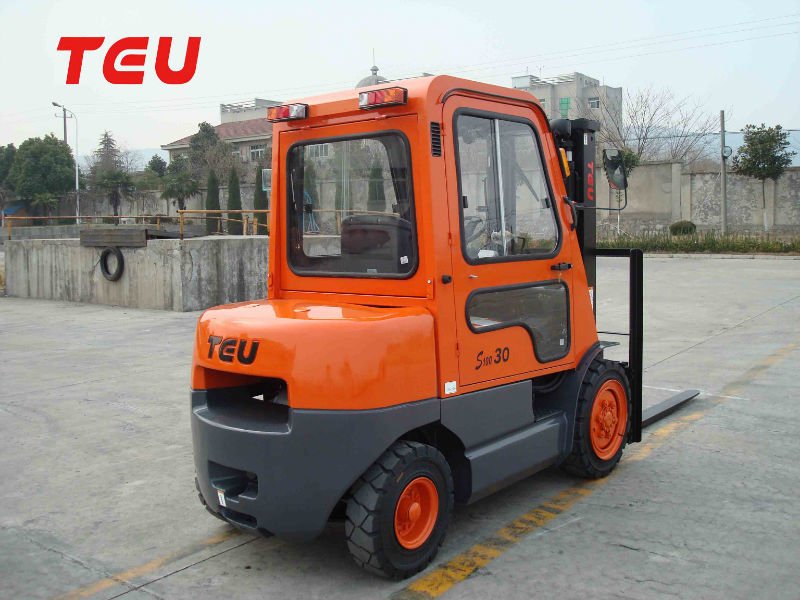 diesel forklift with cab