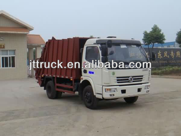 Dongfeng 3100mm wheelbase 4*2 compression garbage truck