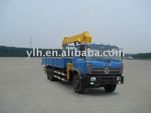 Dongfeng 6x4 truck-mounted crane