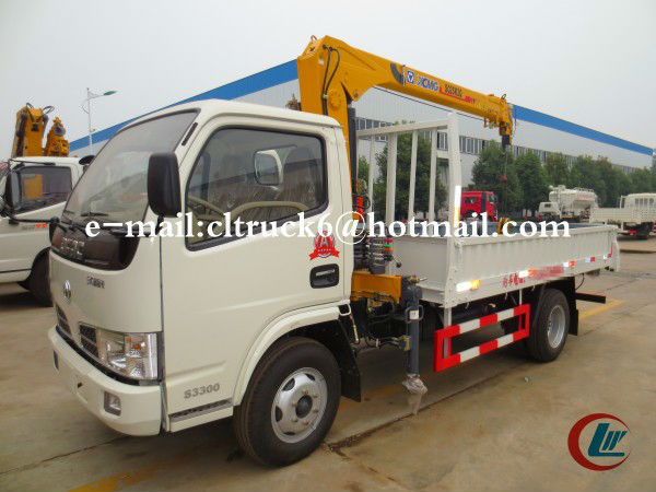 Dongfeng FRK 4*2 Small Truck Crane XCMG 2ton
