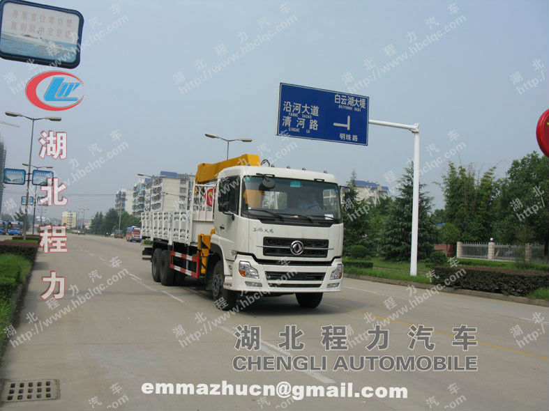 Dongfeng tianland 6x4 mobile crane 12 tons