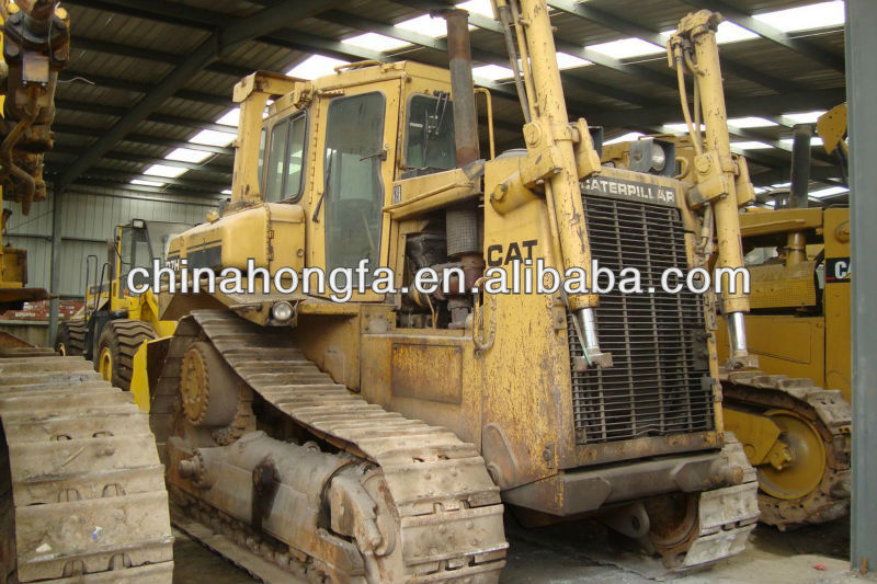 Earth-moving equipment dozer USED D7H 2002 D7H Earth-moving equipment dozer USED D7H 2002