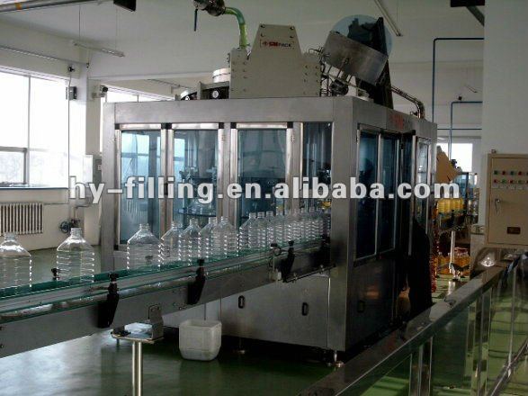 Edible Oil Filling Machine