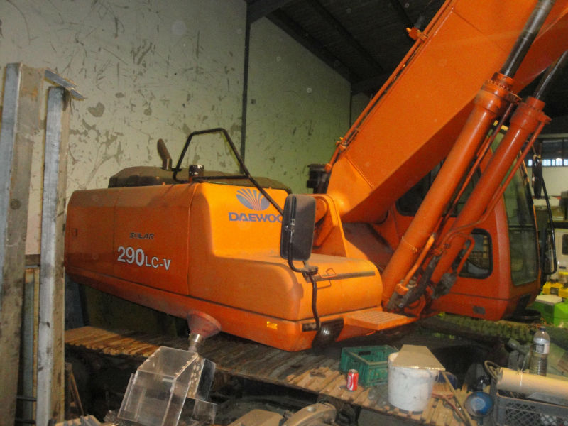 Excavator daewoo 290LC-V