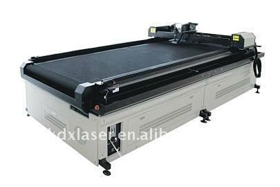 Fabric Laser Cutting Machine With Roll Automatic Feeding Device