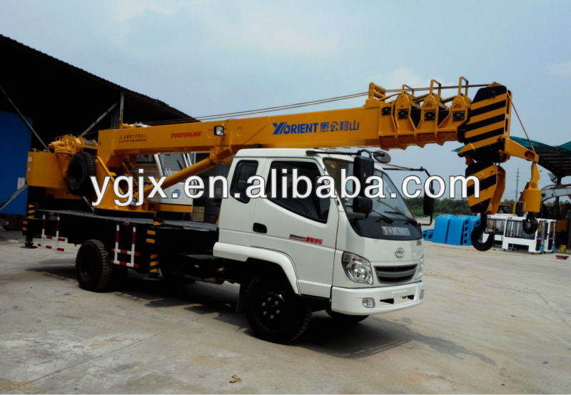 Famous YUGONG brand all rotation and all terrain 2013 NEW model 8ton truck crane (YGQY8H)