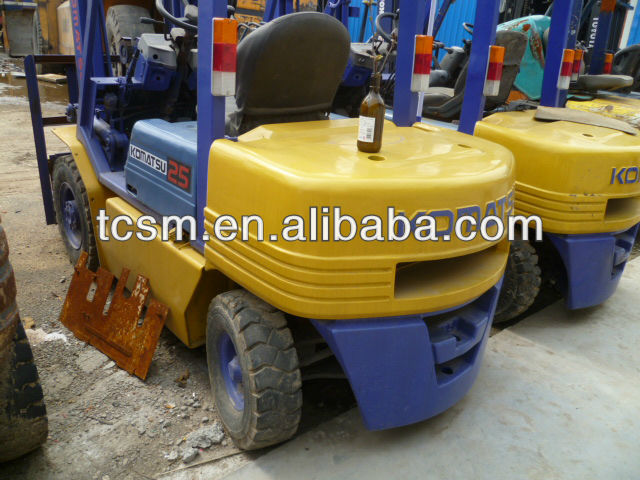 FD25 Japanese used machines Komatsu forklifts 3T on sale