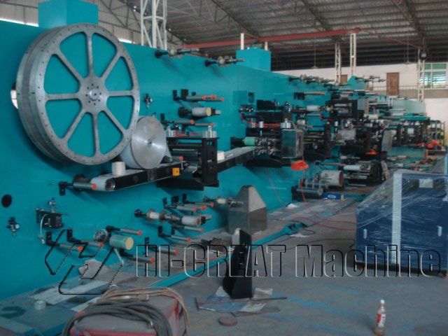 Full servo sanitary napkin production line