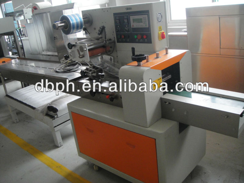 fully automatic pillow type packing machine for food/soap/paper box