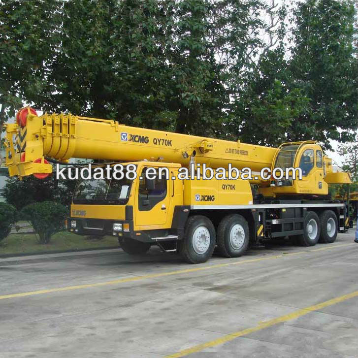 fully hydraulic truck crane (XCMG QY70K)